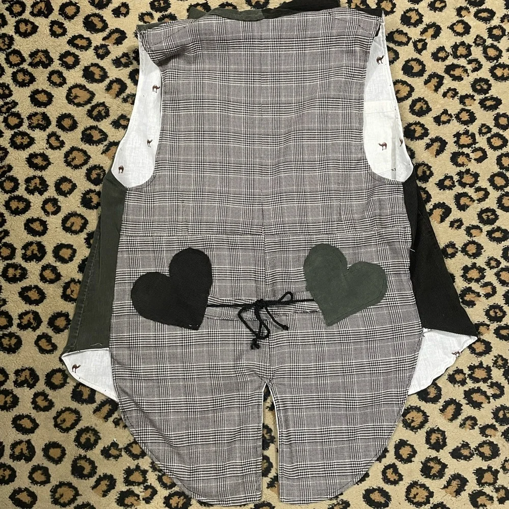 Custom vest - Picture 5 of 6